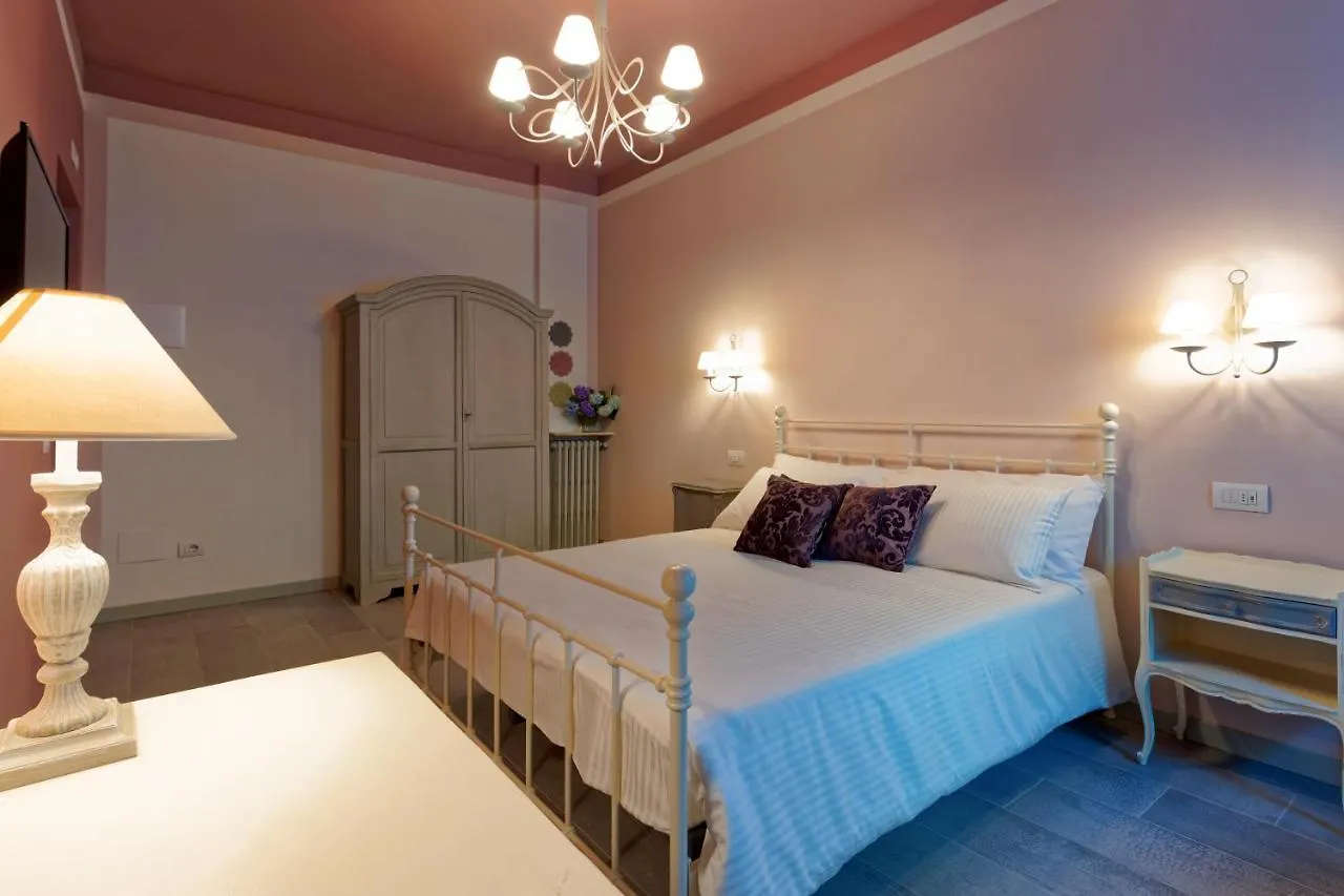 Hotel White Ribbon Mailand 2*,  Italien